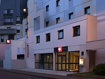 Ibis Centre Hotel 3*